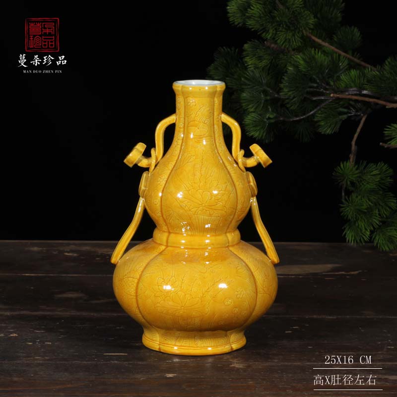 Ming hongzhi yellow glaze color yellow glaze porcelain vases hongzhi big Ming dragon grain porcelain vases, antique Ming hongzhi