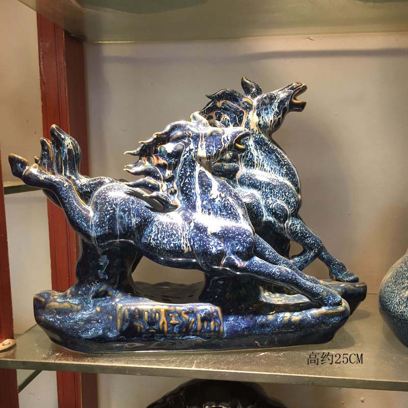 Jingdezhen double horse galloping porcelain double horse red glaze porcelain up porcelain double horse its