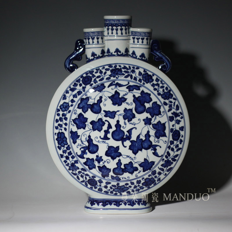 Jingdezhen guanyao three GuanBian hand - made porcelain imitation antique furniture furnishings porcelain bottle rich ancient frame decoration