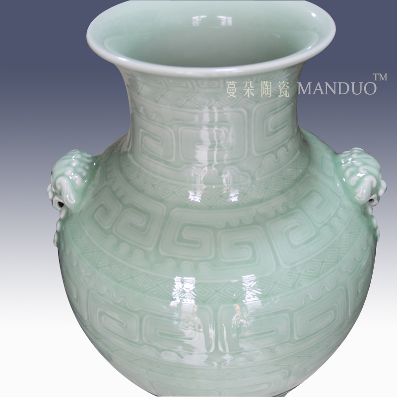 Jingdezhen high - end antique vase double lion handle office high - grade ceramic art display vase