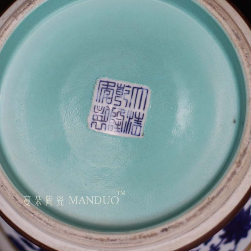 The Qing qianlong dynasty to the glaze color large bottle qianlong high - grade porcelain culture collect antique king palace porcelain porcelain