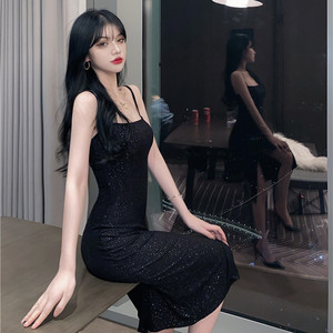 High slit buttock glittering sexy suspender knitted dress