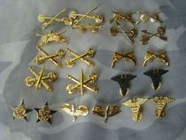 Metal badge United States US ARMY collar special forces artillery multiple arms collar badge epaulette