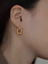 Wearring European and American niche design advanced sense geometric irregular gilded earrings female retro lava