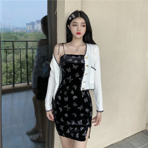 Fall 2020 new color contrast V-neck with knitted cardigan Top + butterfly sling off shoulder dress