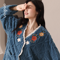 Anzhipajamas womens winter new V-collar thick coral velvet large size warm home clothes can be worn outside suit