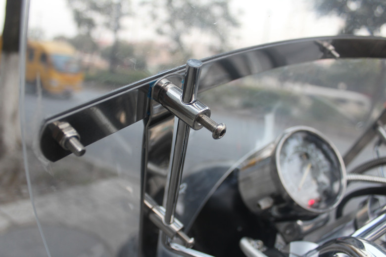 Ветровое стекло Honda Steed