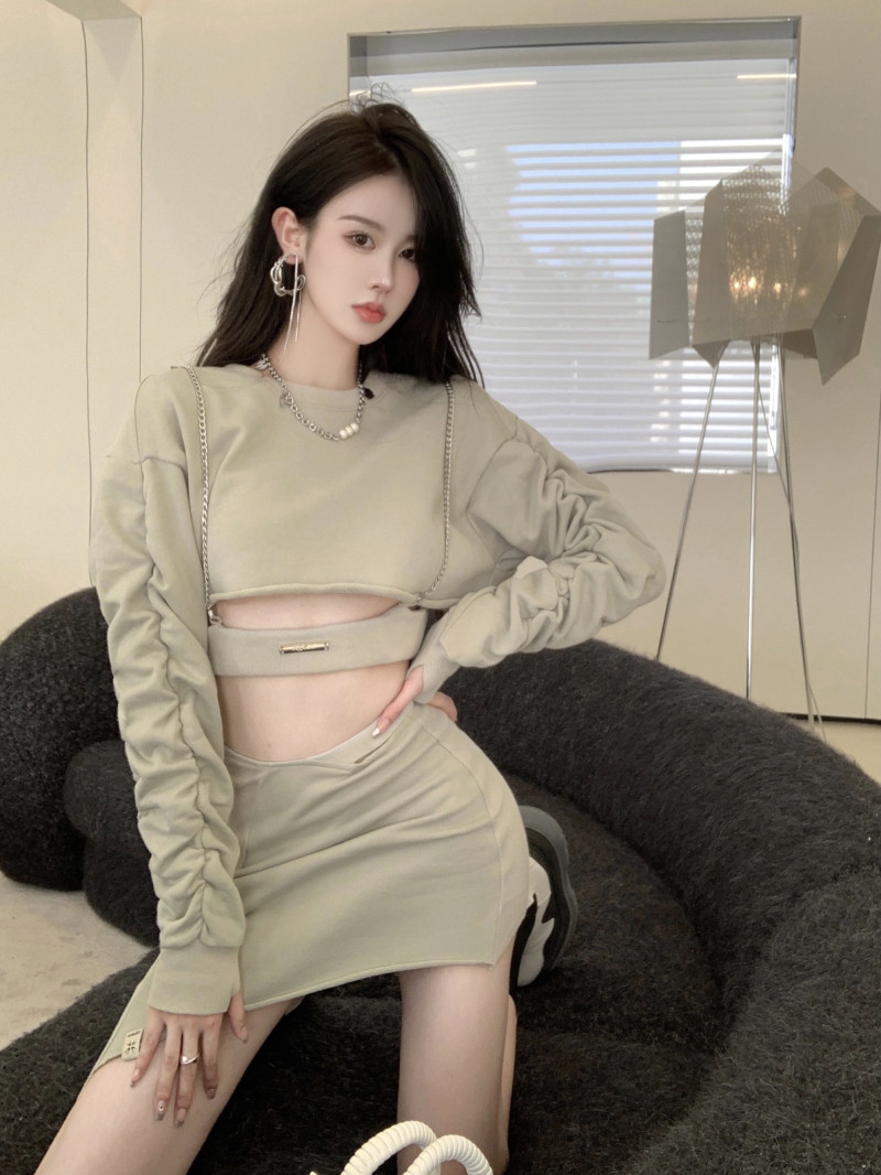 短款辣妹露腰性感链条卫衣 不规则短裙套装
