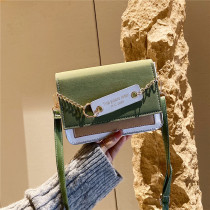 2022 New Texture Packs Kits Women Ins Superfire Mesh Red Fashion Single Shoulder Skew Cross-Pack Tide 100 Hitch Pop Small Square Bag