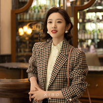 Xiaominjia Tang Yixin Liu Xiaojie with the same style Plaid Suit Jacket Female Autumn Winter with a thin retro Western suit jacket