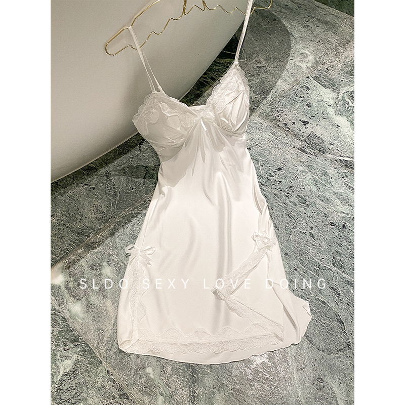 Small breasts big ~ SLDO sexy pyjamas woman 2023 new autumn winter abstinence Ice Silk Sleeping Dress With Chest Cushion-Taobao