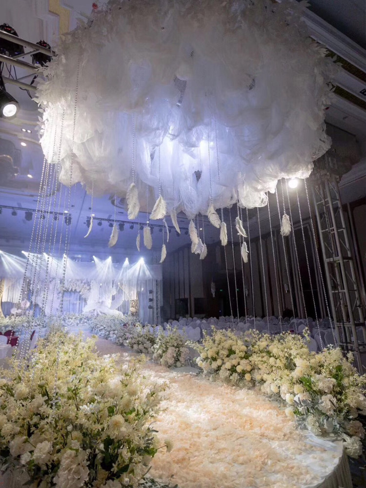 新款婚庆道具云顶纱吊顶装饰纱幔婚礼雪纱背景布幔舞台吊顶云朵