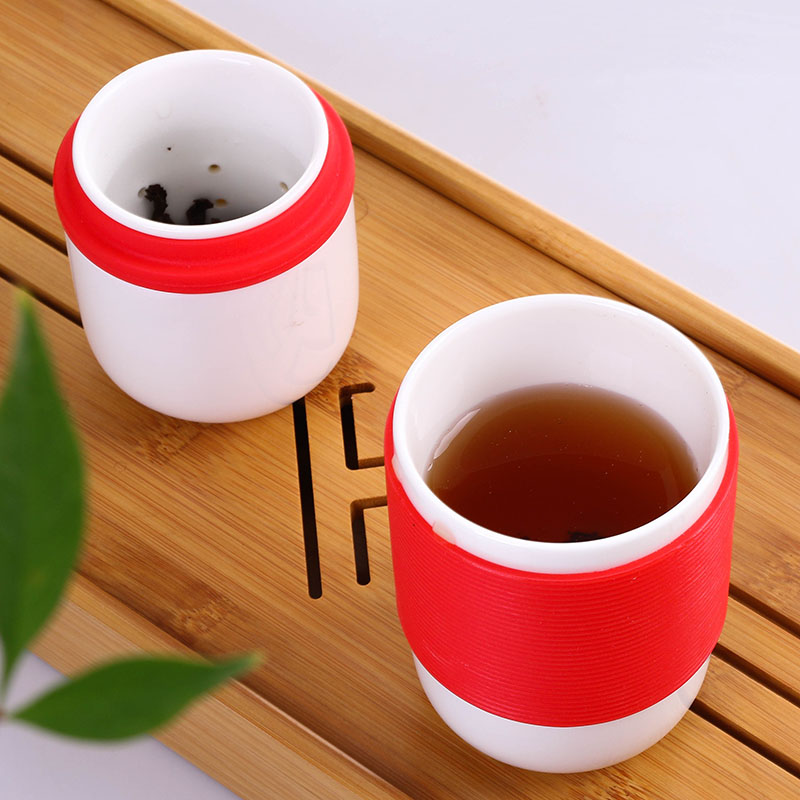 White porcelain kung fu tea set travel simple single portable travel ceramic cups crack cup a pot of a cup