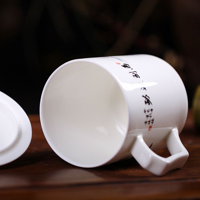 Jade butterfly jingdezhen ceramic cups with cover ipads China mugs and cup package mail office cup limited area