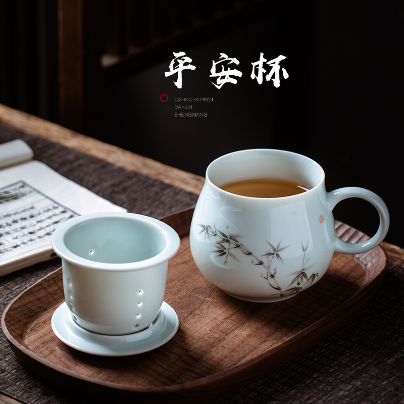 Jingdezhen ceramic filter cup with cover cups tea separation office household glass tea cup tea cup