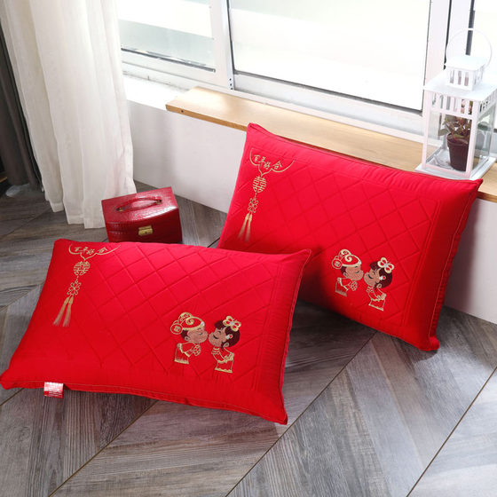 Rectangular pure cotton big red couple pillow core can be washed whole cotton filling dowry wedding wedding wedding pillow heart
Rectangular pure cotton big red couple pillow core can be washed whole cotton filling dowry wedding wedding wedding pillow heart