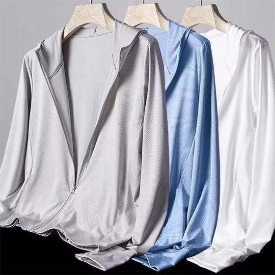 Ice silk sunscreen clothes for men in summer thin simple solid color outdoor loose large size hooded sunscreen jacket jacket
Ice silk sunscreen clothes for men in summer thin simple solid color outdoor loose large size hooded sunscreen jacket jacket