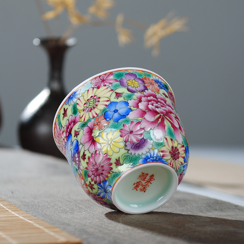 Owl up jingdezhen tea colored enamel hand - made ceramic cups kung fu master cup single cup flower is not open