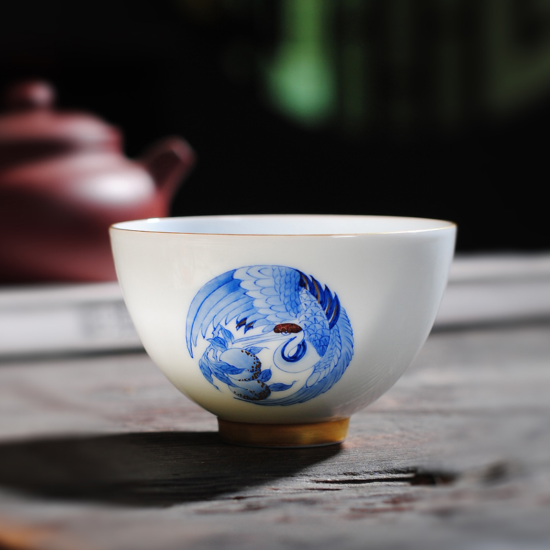 Owl up jingdezhen blue and white jade mud shochiku crane, kung fu tea set single CPU master cup checking ceramic cups