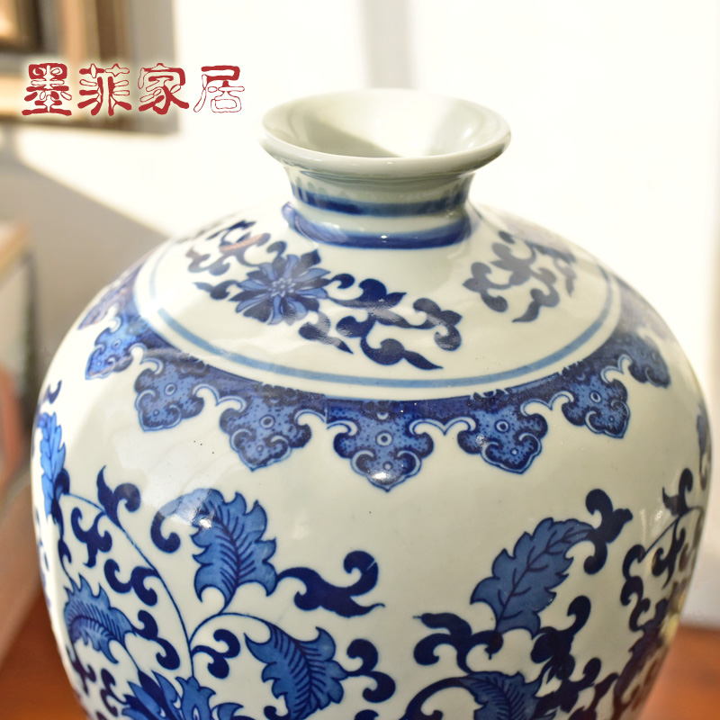 New Chinese style of jingdezhen blue and white porcelain vase TV ark, place of the sitting room porch flower arranging home decoration decoration