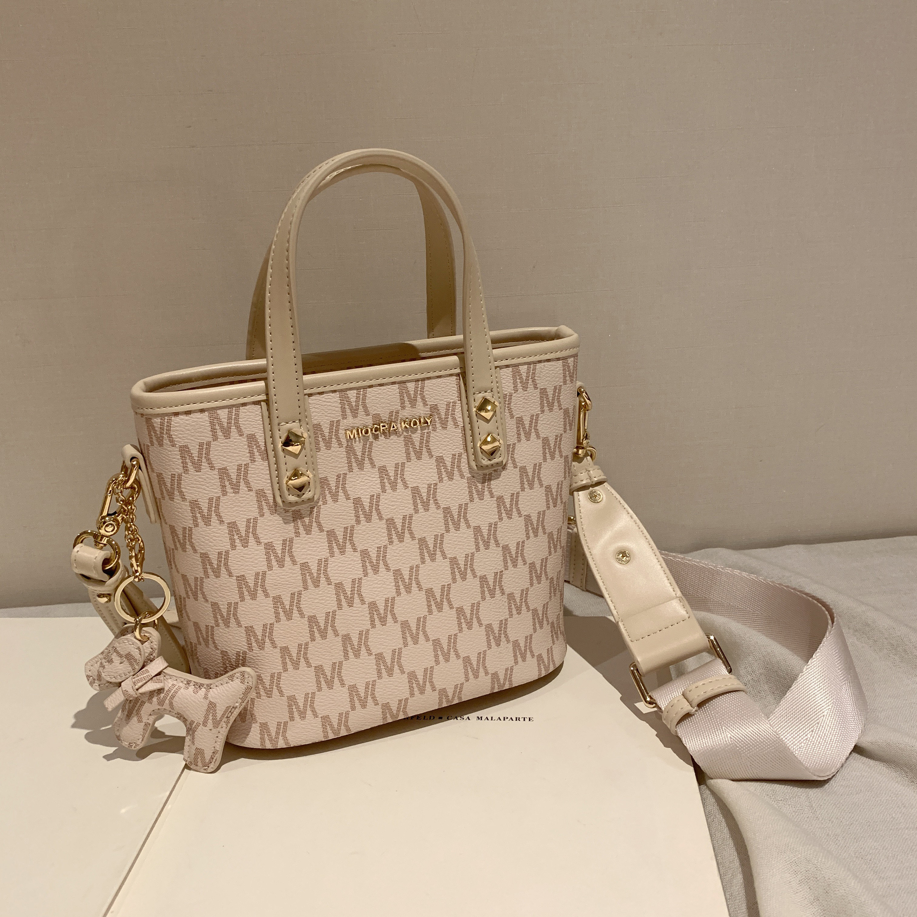 Buy Tote Purse Online Calculator