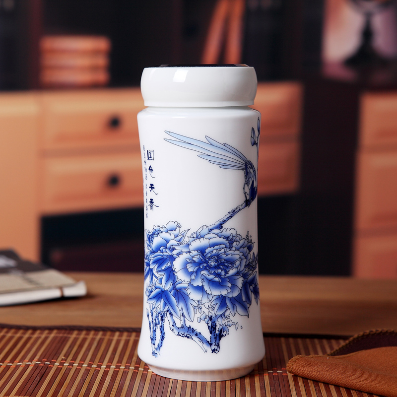 Forest fire creative jingdezhen ceramics keep - a warm glass insulation cup double CPU gift office cup DongMei