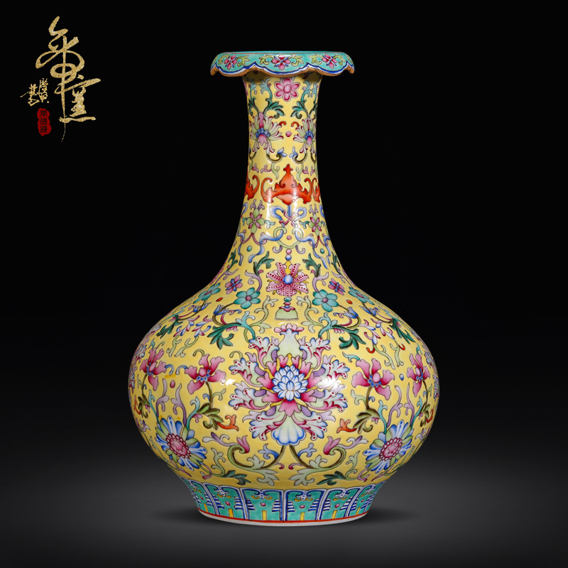 Emperor up hand - made famille rose porcelain vase is placed into a yellow to live ten thousand years Chinese rich ancient frame home decoration in the living room