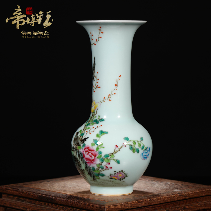 Jingdezhen ceramics antique hand - made blue glaze painting of flowers and black mushroom bottles of classic Chinese style collection process decorative furnishing articles