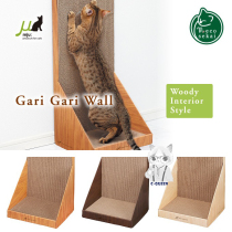 Spot C-Queen kitty World Japan Mju vertical corrugated paper Cat Scratching Board Cat Bed Cat Bed Plate Style Grab Board