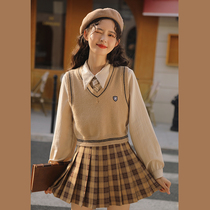linjou Lingjiu knitted vest female Spring and Autumn 2022 new college style Japanese department outside the horse clip retro vest