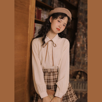 Lingjiu sweet shirt female spring 2022 long sleeves underwear top white design sense college style shirt early