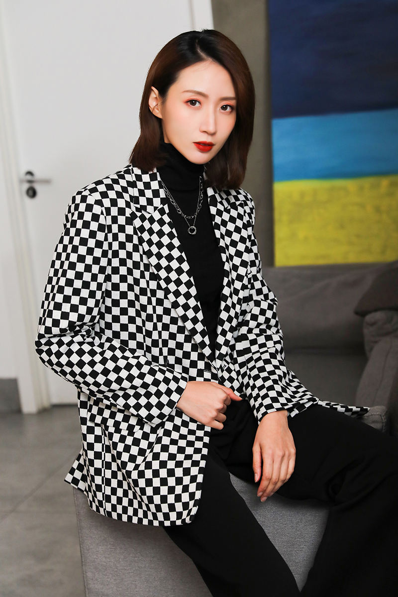 High-end quality design checkerboard plaid suit jacket women's 2021 autumn new retro casual long-sleeved suit