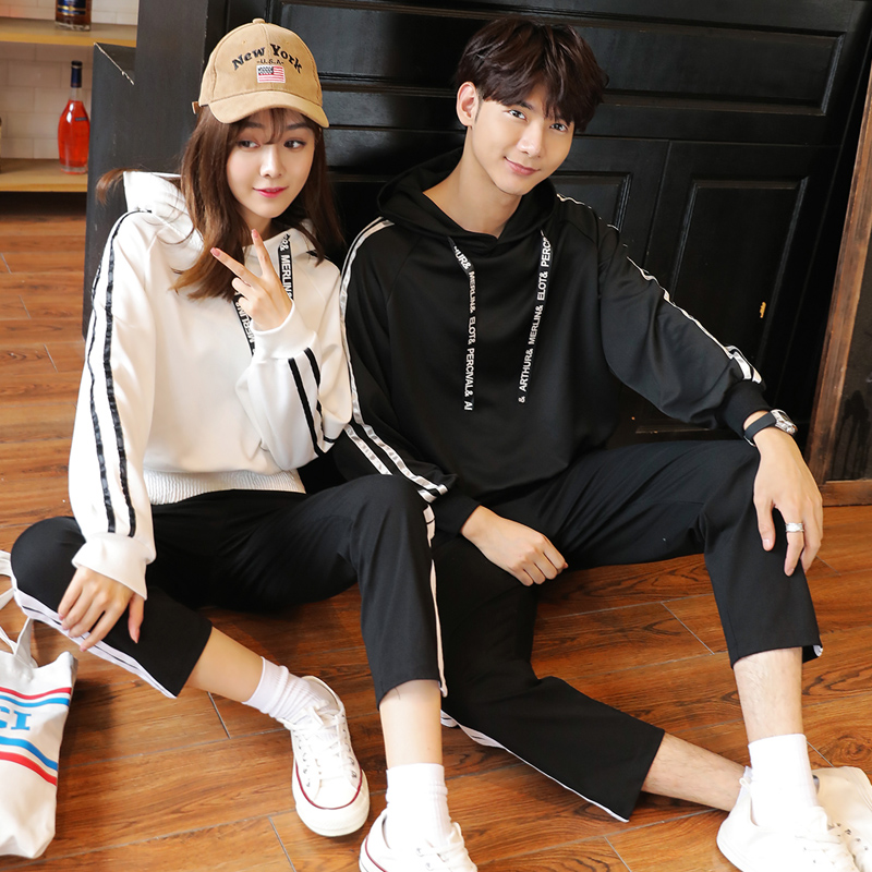 实拍#情侣装秋装2017新款韩版爱情时尚卫衣休闲套装学生班服潮