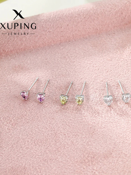 Xuping 중립 통근 쉬기 쉬운 매일 미니 러브 귀걸이 플래시 간단한 ins 콜드 스타일 귀걸이 여성 Xuping 중립 통근 쉬기 쉬운 매일 미니 러브 귀걸이 플래시 간단한 ins 콜드 스타일 귀걸이 여성