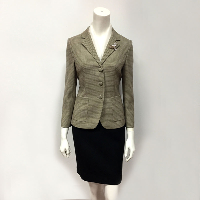 秋冬新款通勤气质百搭三粒扣羊毛呢西装外套女士职业西服 西装_7折