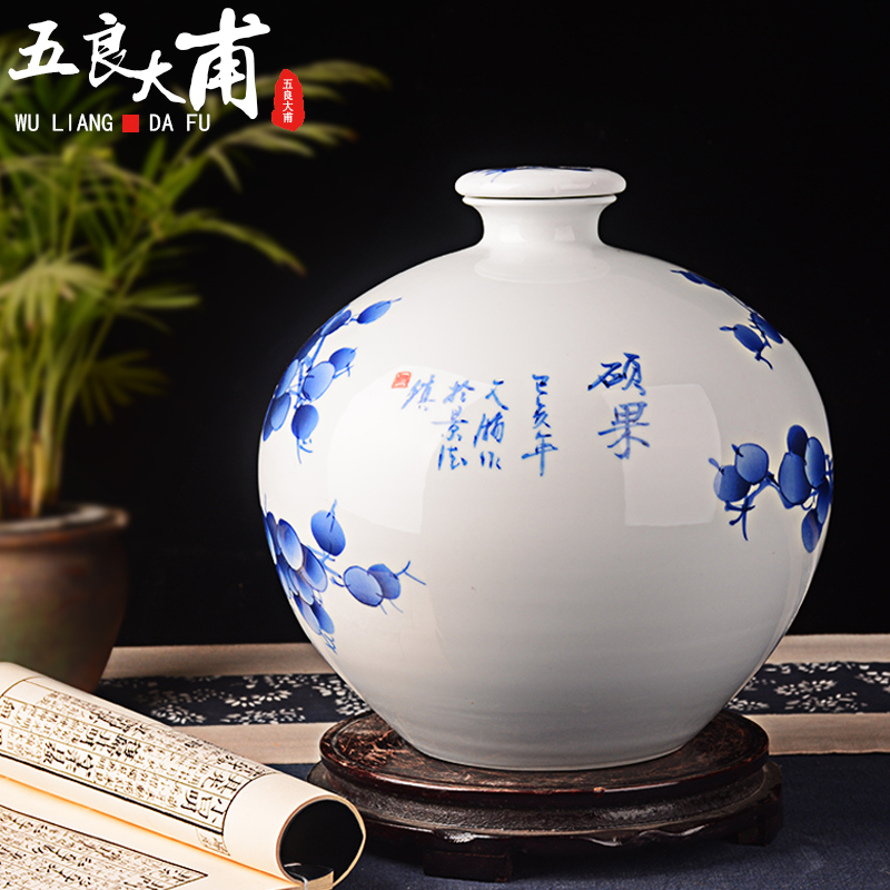 Jingdezhen blue and white porcelain hand - made bottle Chinese style porch decoration furnishing articles home sitting room 10 jins 15 sealed as cans