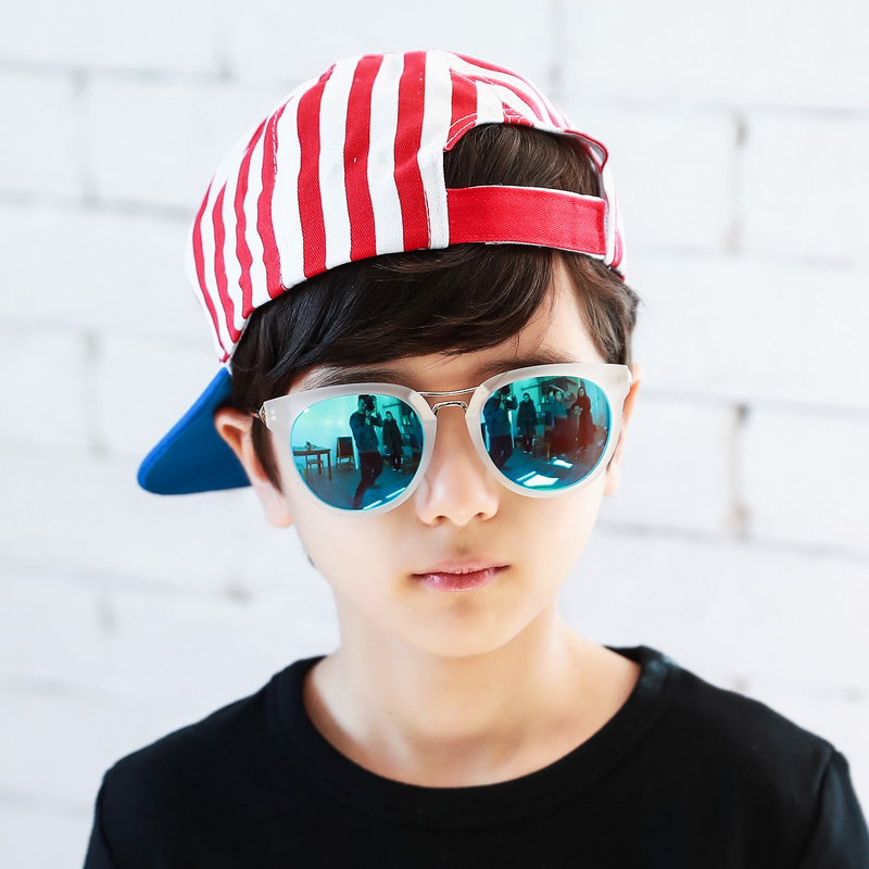 新款可爱萝莉儿童太阳镜宝宝遮阳镜男童女童防紫外线潮流儿童墨镜