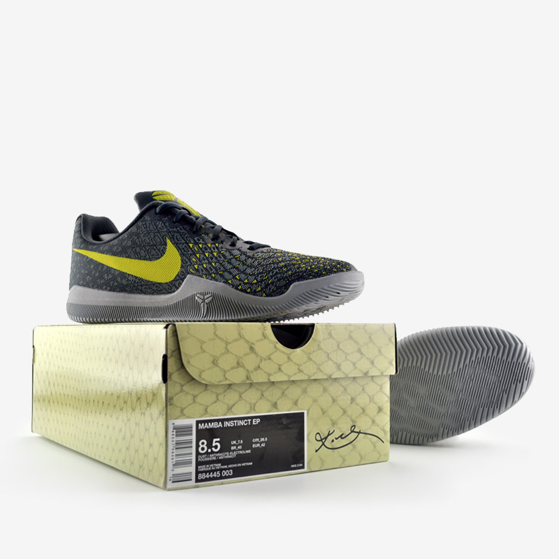 nike kobe mentality 科比曼巴精神男低帮篮球鞋 884445-600-500