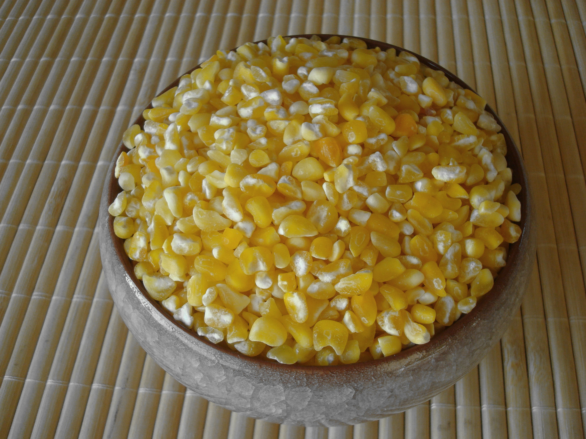 东北特产粘大碴子新货玉米碴子农村粘大碴粥非转基因苞米茬子500g