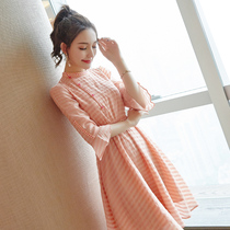 2021 early autumn new dress temperament goddess fan clothes vintage womens seven-point sleeve big swing skirt slim versatile