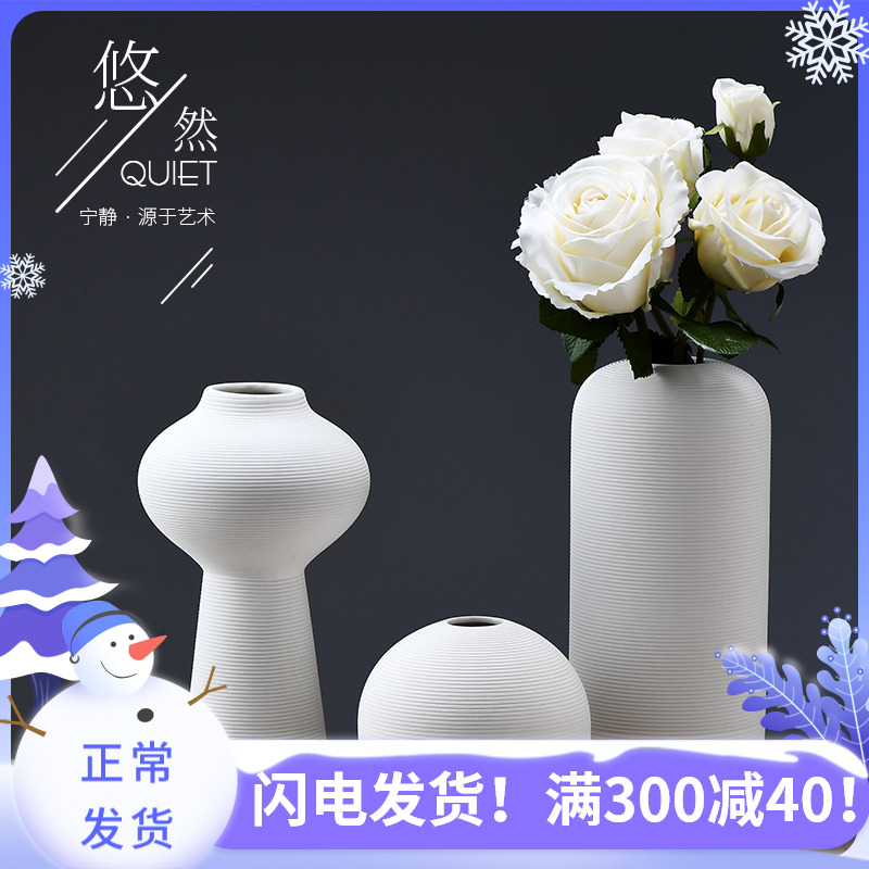 Painting cubic Chinese dry flower vases, ceramic furnishing articles creative decorations sitting room porch Japanese zen three - piece suit