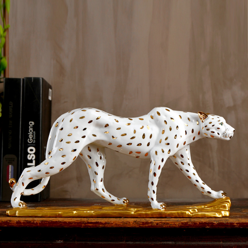 Chinese zodiac tiger place decoration home desk ceramic handicraft gifts crafts creative decorations