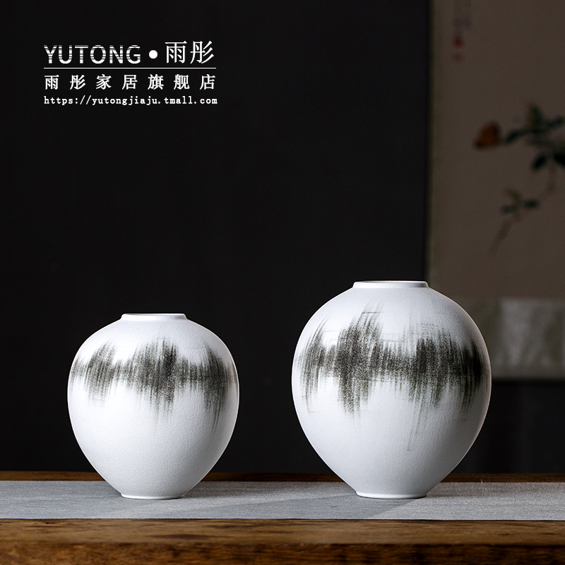 The rain tong jingdezhen ceramic vases, new Chinese style ink spherical ceramic vase sitting room ceramic vases, household act The role ofing is tasted