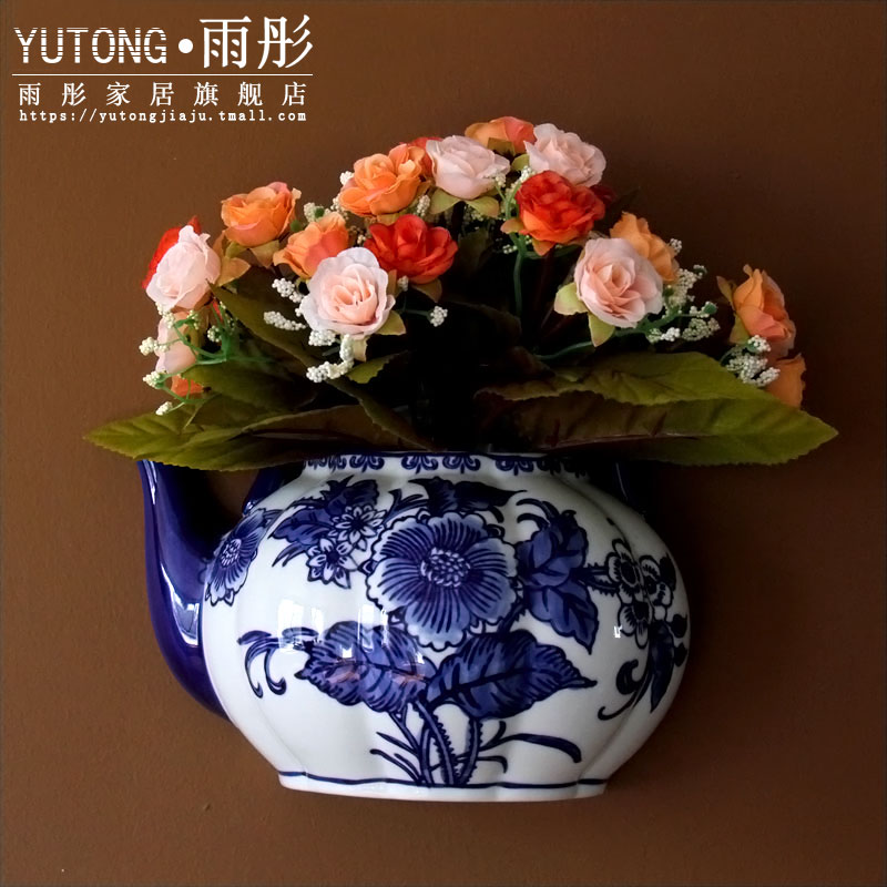 Jingdezhen blue and white porcelain ceramic flower hanging wall act the role ofing household decorative furnishing articles ceramic wall hanging butterfly