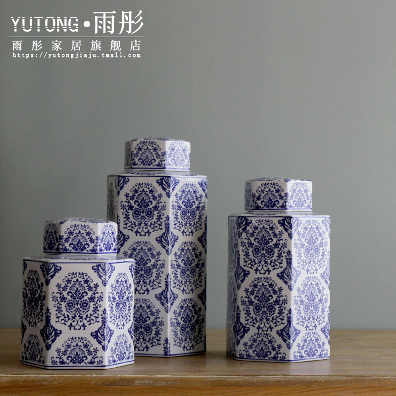 Rain tong home | jingdezhen blue and white porcelain ceramics classic wind and ceramic pot with cover can of furnishing articles