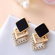 European and American earrings womens personality high-grade sense of gold earrings OL thin diamond geometric earrings 2021 new fashion earrings