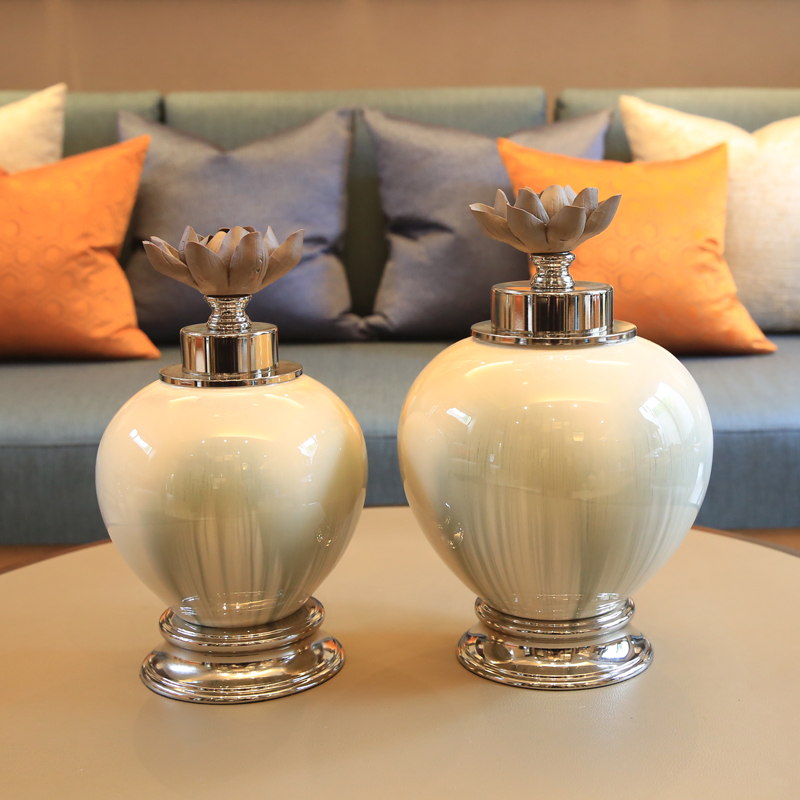 The New Chinese vases, ceramic furnishing articles household act the role ofing is tasted European living room TV cabinet table decorations porch desktop decoration
