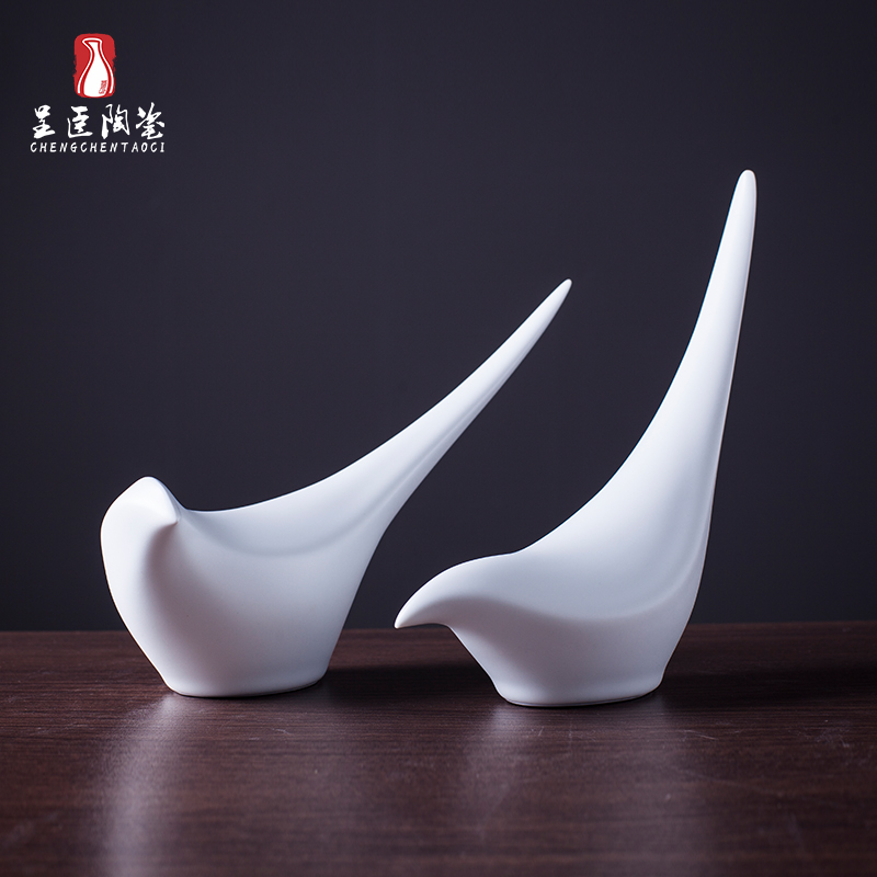 Jingdezhen ceramic bird art decoration wine TV ark, place of the sitting room porch of new Chinese style household act the role ofing is tasted