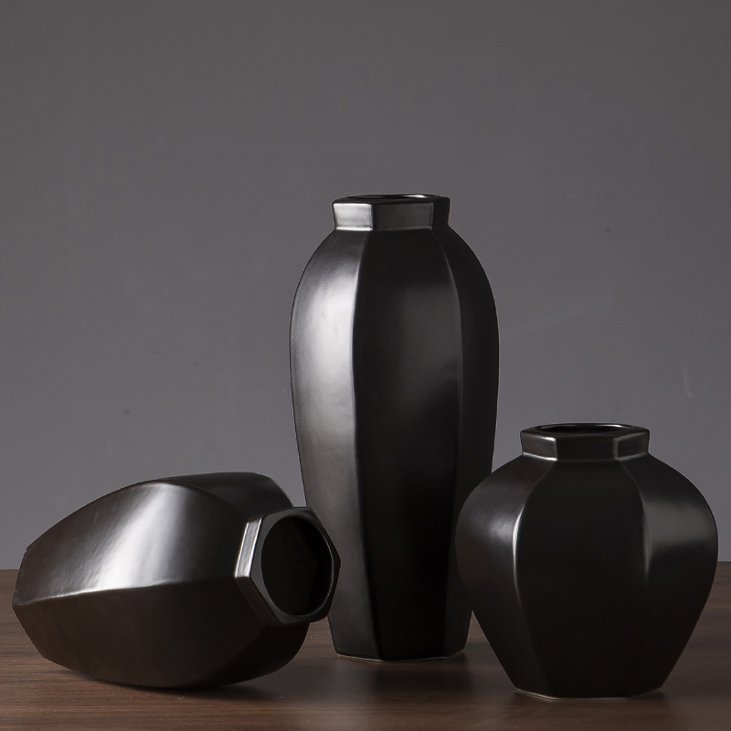 Jingdezhen ceramic vase Nordic modern minimalist art zen retro black dry flower vases, sitting room furnishing articles