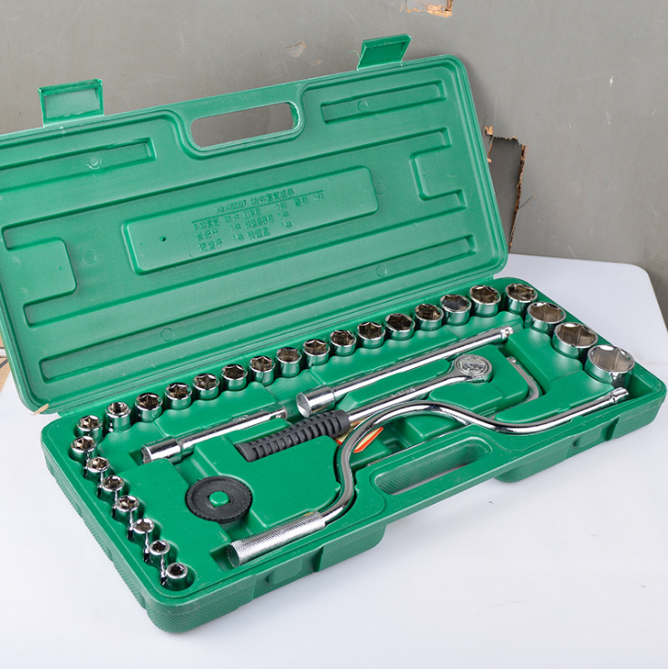 32件套汽修工具组装组套工具组合套装工具 维修棘轮扳手 套筒_不打折